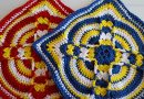 Lotus Moon Tile Square – Denna square